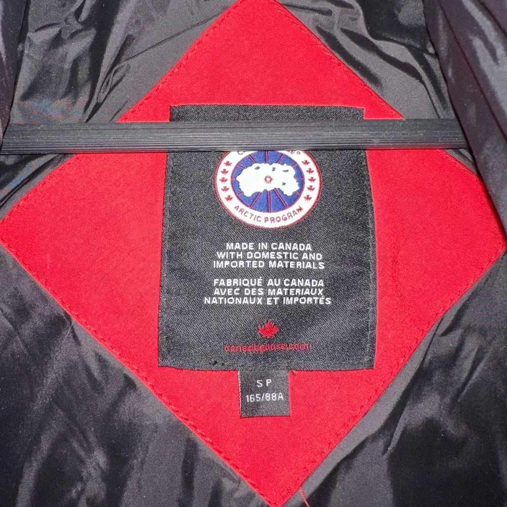 Canada Goose Shelburne Parka - Picture 6 of 7